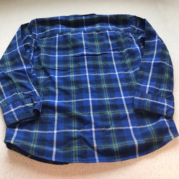 Abercrombie Kids Blue and Gray Plaid Shirts 5/6 - Picture 8 of 9